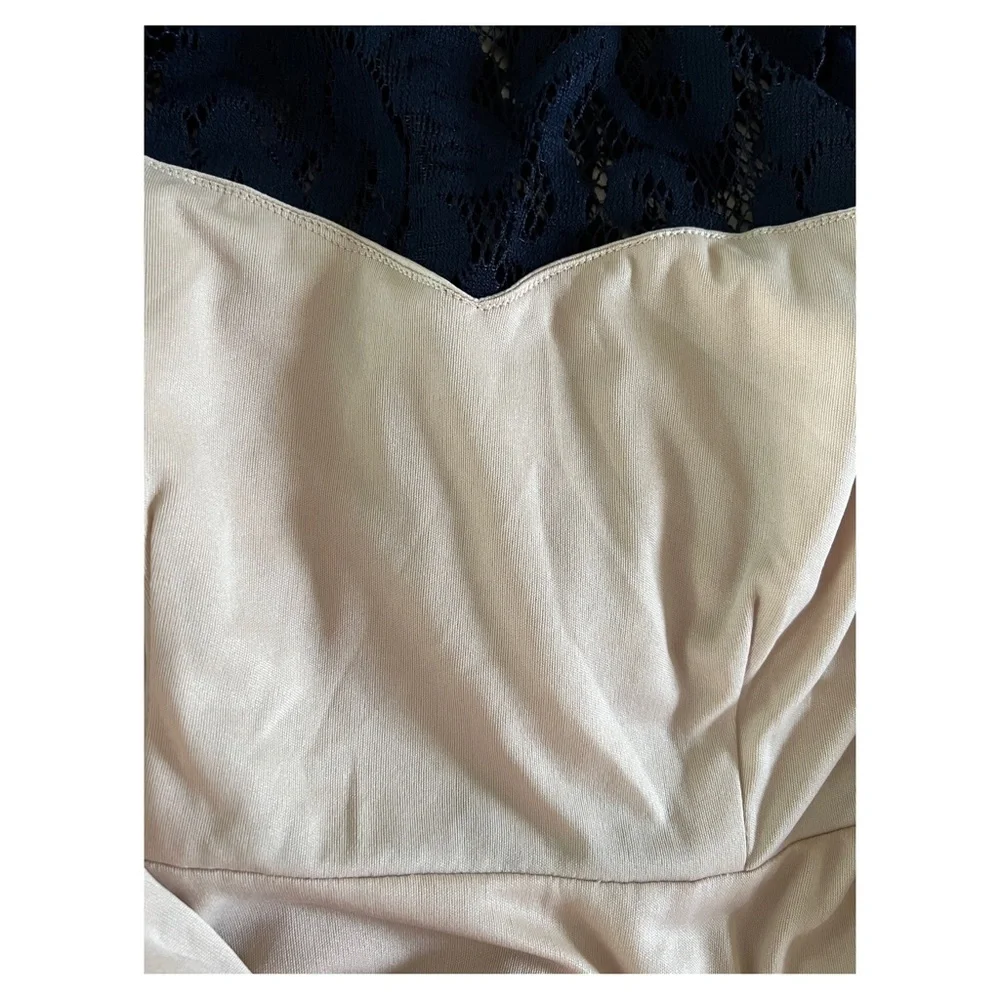 Betsy & Adam Sleeveless Lace Print Dress / Navy Blue & Nude / Tule Hem / Size 4P - Picture 9 of 9